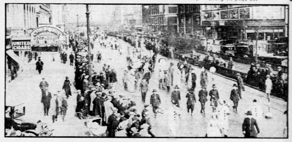 First Macy's Thanksgiving Day Parade, 1924 (Daily News, 11.28.1924)